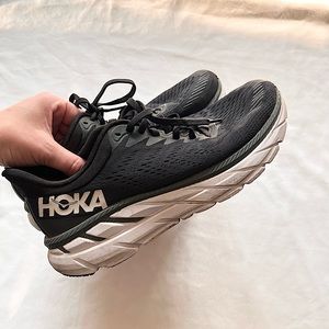 Hoka Clifton 8